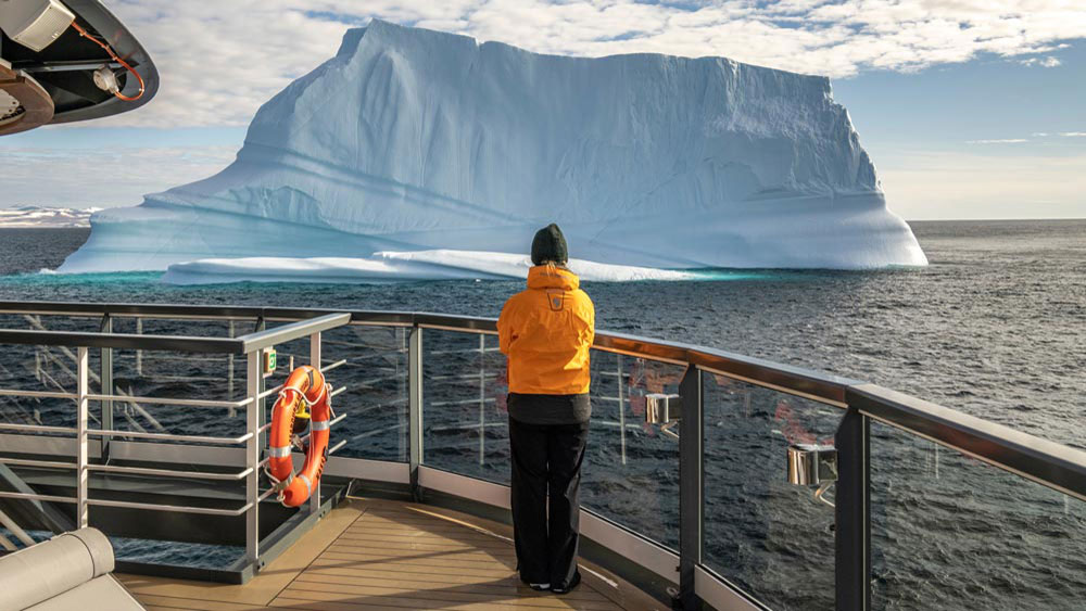 Cruise ship iceberg